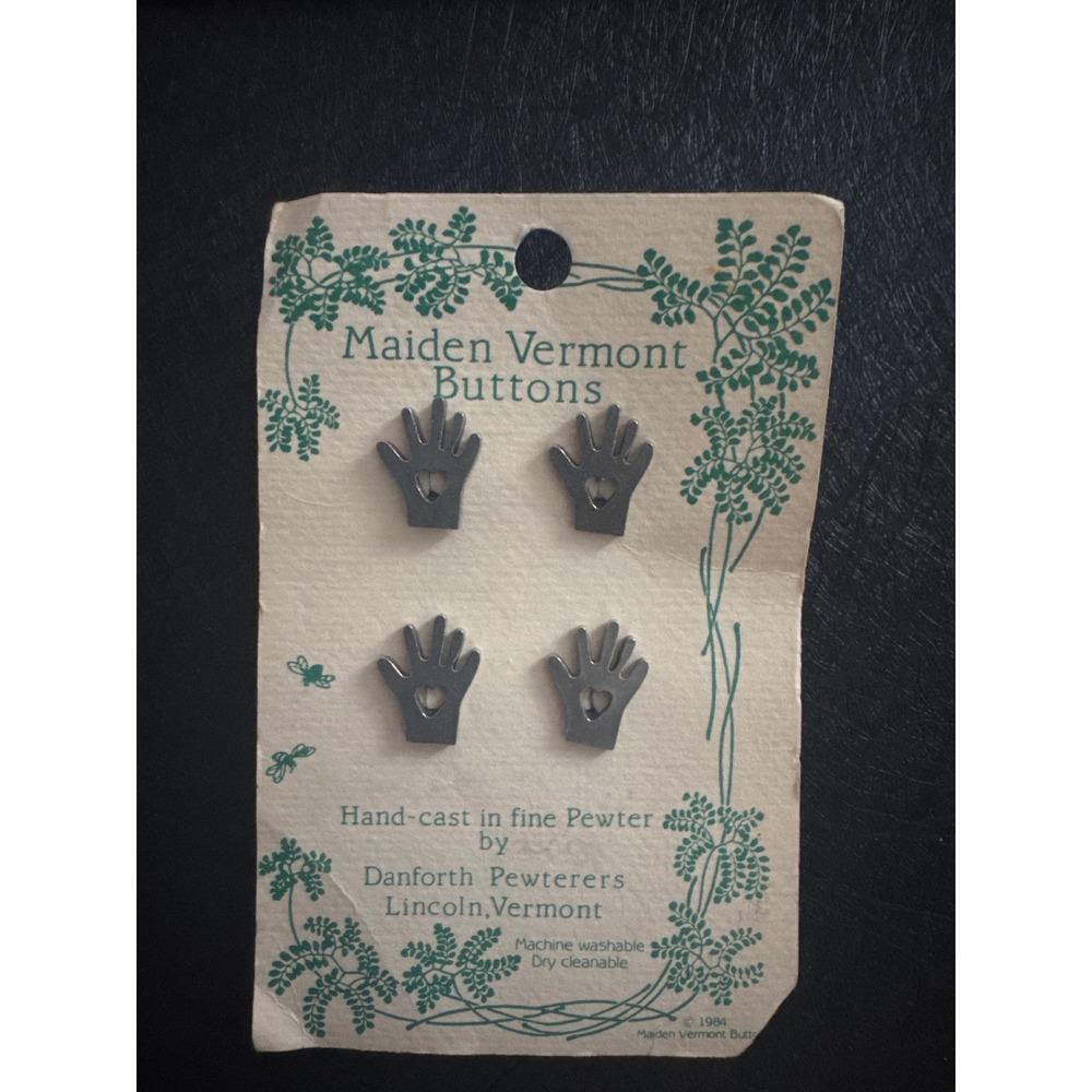 Vintage 1984 Danforth Pewter Hand Heart Buttons Maiden Vermont Fine Pewter Set 4